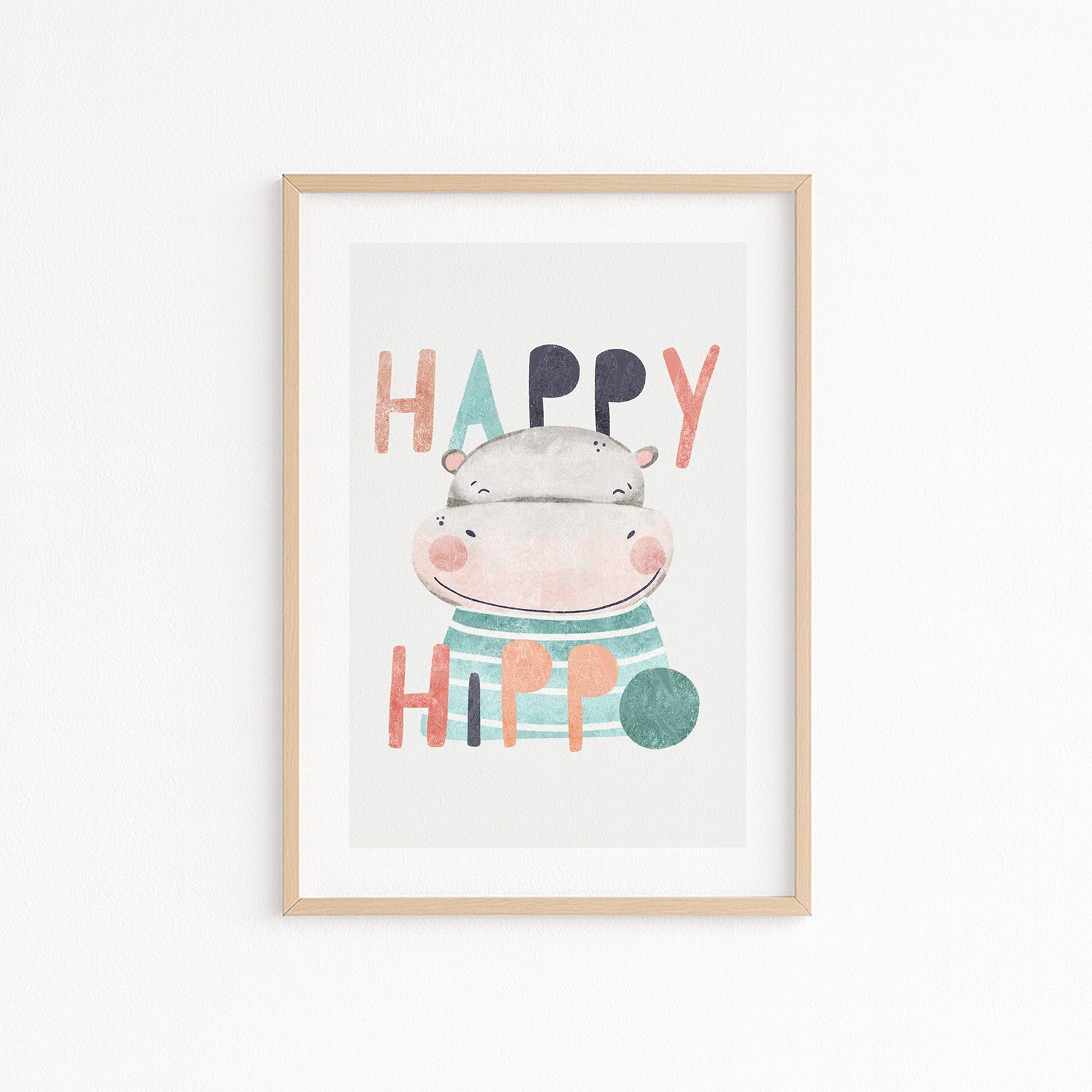 Kinderzimmerbild mit einem Nilpferd und dem Text Happy Hippo- Poster für das Kinderzimmer