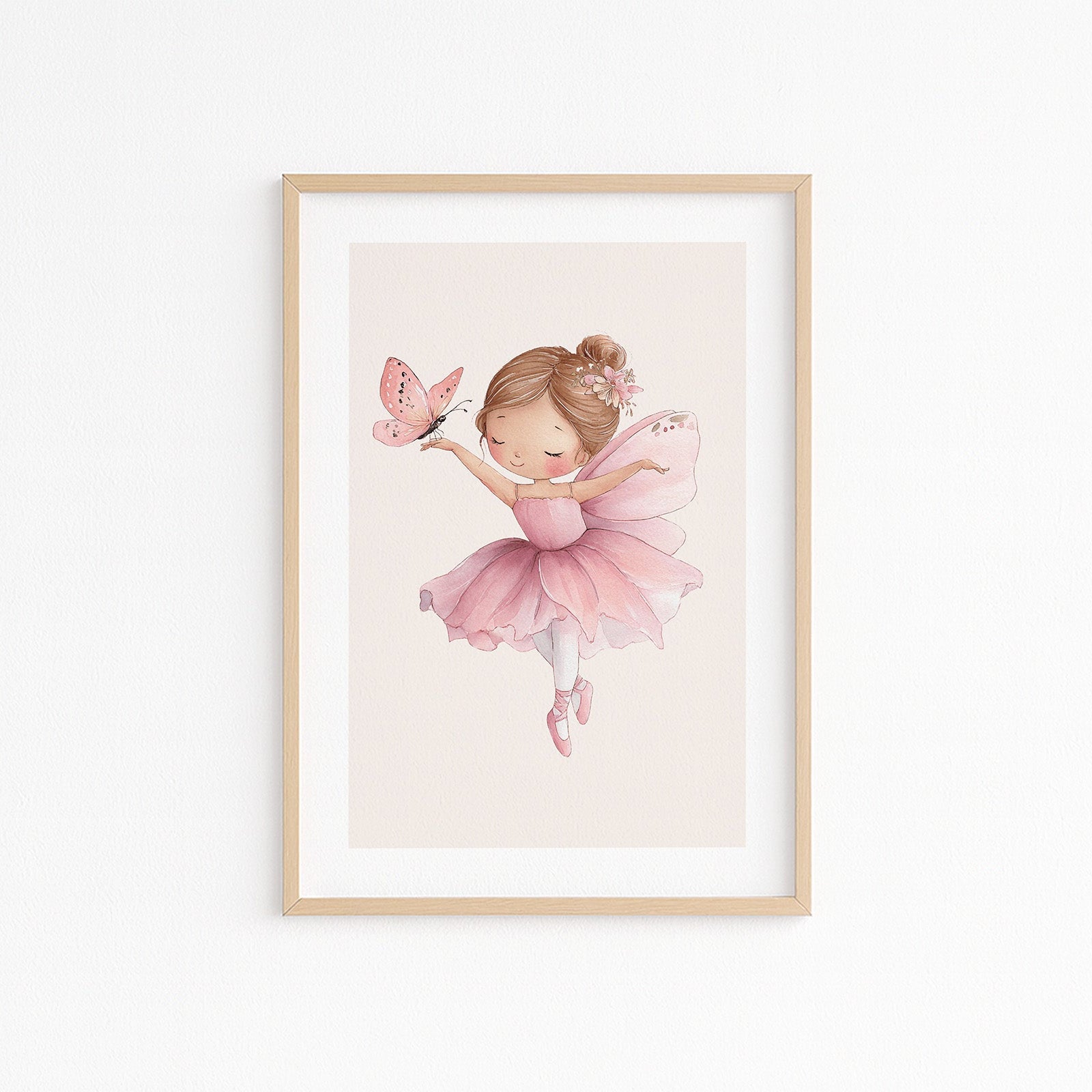 gezeichnete Ballerina tanzt mit einem Schmetterling pastelfarben